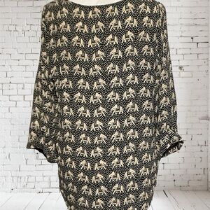 Pixley Fun W/ Elephants Stitch Fix Blouse Gently Used Lightweight Airy and flowy